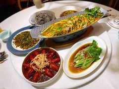 麻辣卤煮小龙虾-小河盐帮·私家菜·烤鸭(三元桥·霄云路店)