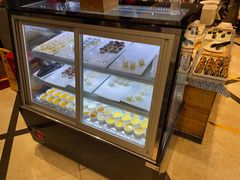 面包甜点陈列柜-比格比萨自助(花园路店)