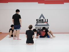 -DEFGROUP·巴西柔术·拳击·摔跤(世纪大道馆)