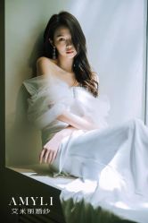 -艾米丽婚纱礼服