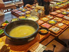 -银米·云南传统过桥米线(双廊黑金冠店)