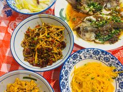 -荆九爷爆炒桥头三嫩(夫子庙店)