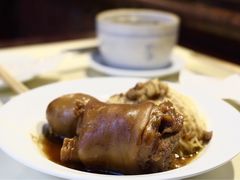 豬腳中段-阿水狮猪脚大王(台中公园店)