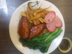 -新记美食(关闸店)