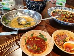 -谢老五跷脚牛肉·非遗传承店