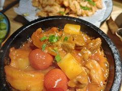-九锅一堂酸菜鱼(学府凯德店)