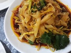 凉皮-YI PIN JU 一品居中餐厅 中国超市