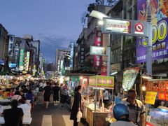 -六合夜市