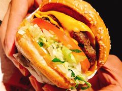 -The Habit Burger Grill 哈比特汉堡(复兴soho店)