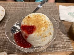 -玛格萝妮比萨屋(四平店)