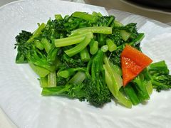 清炒西兰花苔-老爷庙风味美食府(魏都大道店)