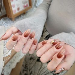 -LISSOM莉森 Nail ·美甲美睫原创定制店