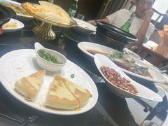 -鼎记酒楼(雁南一路店)