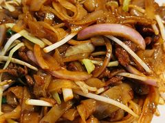 大排档炒牛河-聚味大牌档·粤菜·啫啫煲·砂锅粥