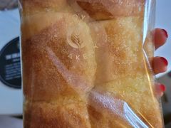 椰蓉面包-嘉华饼屋(云冶店)