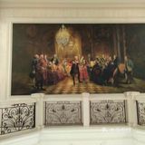 天津音乐厅给人的第一感觉是高，大，上