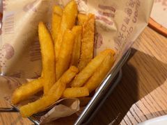 -菲滋意式餐厅(上虞万和城店)