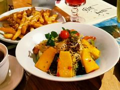 -清漫·派对音乐餐吧(市桥店)
