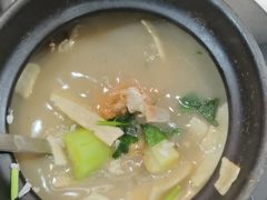 -官塘陈记鱼生·潮汕砂锅粥·牛肉火锅(潮枫路总店)