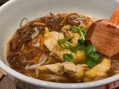 野山菌土鸡米线-云味馆·云南菜·云南米线(景田店)