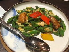 头抽炒秋葵黑豚肉-广州文华东方酒店·江-由辉师傅主理