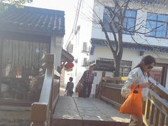 -丝绸小镇荻港古村