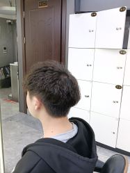 -藤野造型烫发染发