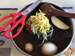 -服务大楼冷面(延大店)