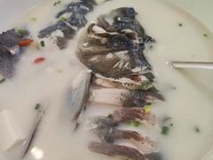 -浔味·山屿湖·正宗淳牌全鱼宴老字号