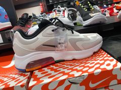 -法雅体育工厂店(皂君庙路店)