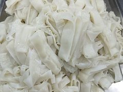 -粤凤佬