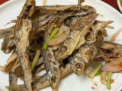 -芦茨金富饭庄·25年老字号·专做稻草鸡