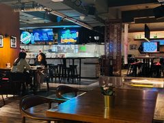 -JINNS锦时 steak&pizza(浸信会礼拜堂旧址店)