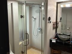 -顺德君豪酒店(佛山容桂渔人码头店)