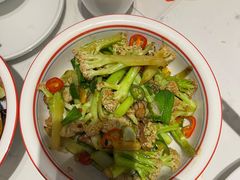 -峨嵋小镇·川菜(勒泰中心店)