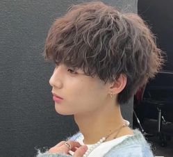 -H·Y HAIR SALON烫发·染发·造型