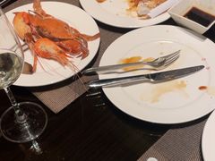 -大中华希尔顿酒店-念自助餐·嗨啤·小龙虾