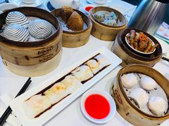 -彩福皇宴(皇室堡店)