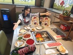-海底捞火锅(珠影星光城夜宵主题店)