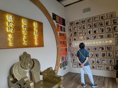 -蟹家大院 · 独揽江景(滨江店)