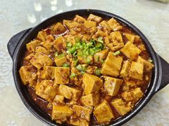-天天向上素食餐厅(五台山店)