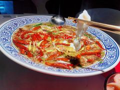 老坛子酸菜鱼-桂二老坛酸菜鱼(三街两巷店)