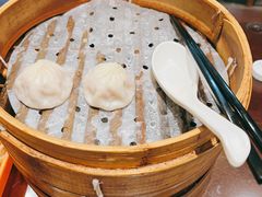 鲜肉小笼-德兴馆(山西南路店)