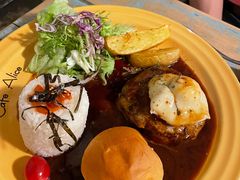 汉堡牛排-Cafe Alice咖啡爱丽丝(奥城店)
