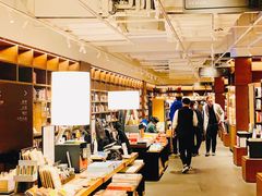 -茑屋书店(天目里店)