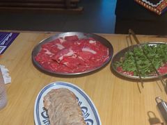 -洱火云南酸菜牛肉火锅(石景山当代商城店)