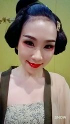 -盘子女人坊生日照·摄影馆(华强店)