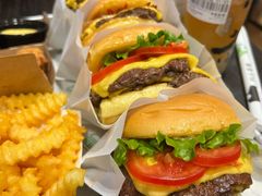 招牌牛肉堡双层-Shake Shack(西单大悦城店)