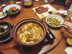 -老滇山寨•云南特色菜•地方菜•民族风情歌舞表演(金碧店)