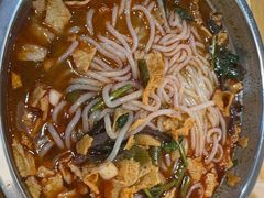 -柳州肥姨妈大骨螺蛳粉(东靖路店)
